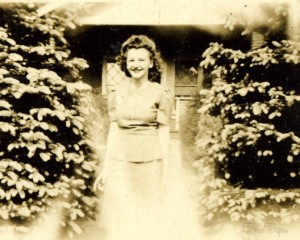 418177_3831739945845_260033467_nw